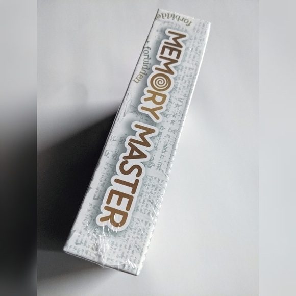 Harry Potter Memory Master Card Game Ages 6+ - Picture 3 of 6